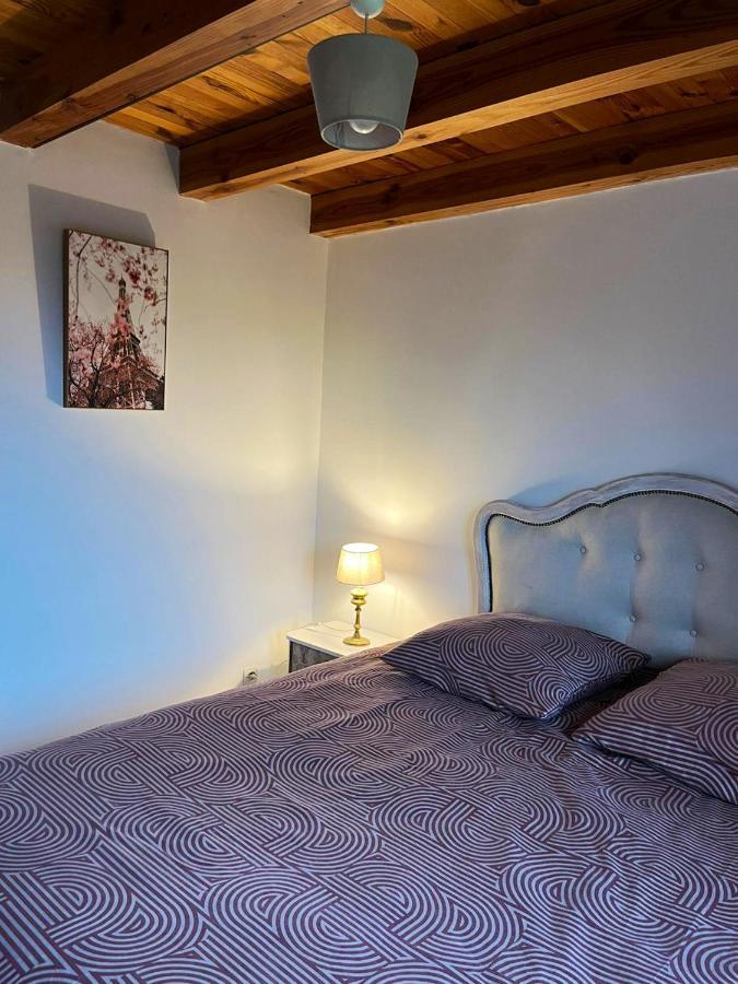 Maison Charmante A Maleville Avec Jardin Prive Et Parking.B Luaran gambar